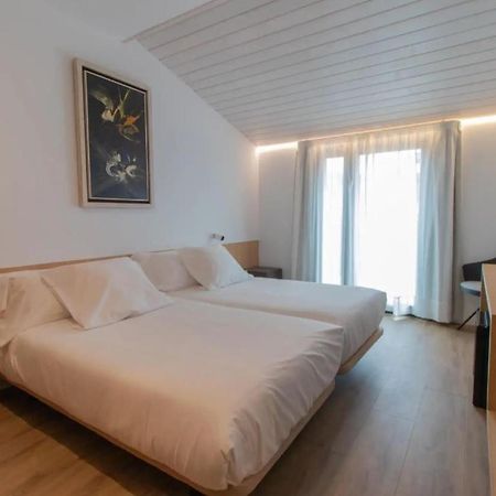 Hotel Cortabitarte Сория Екстериор снимка