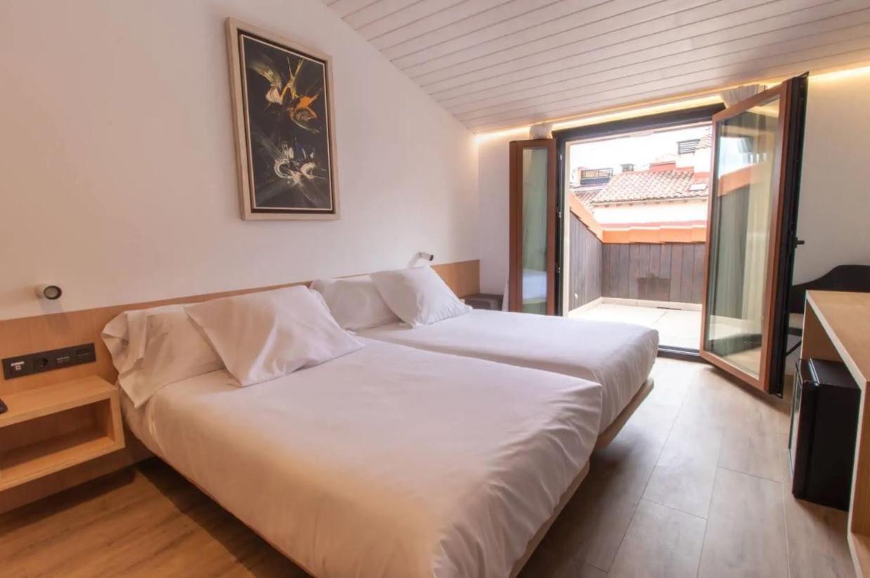 Hotel Cortabitarte Сория Екстериор снимка