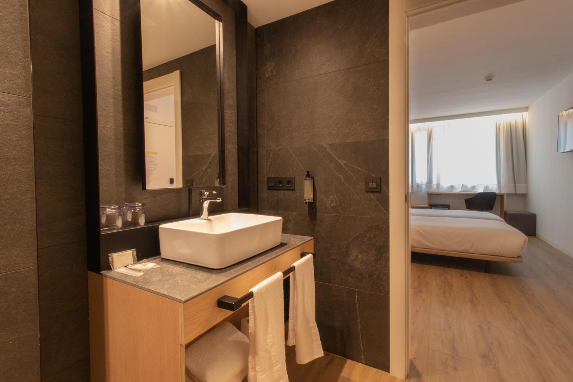 Hotel Cortabitarte Сория Екстериор снимка